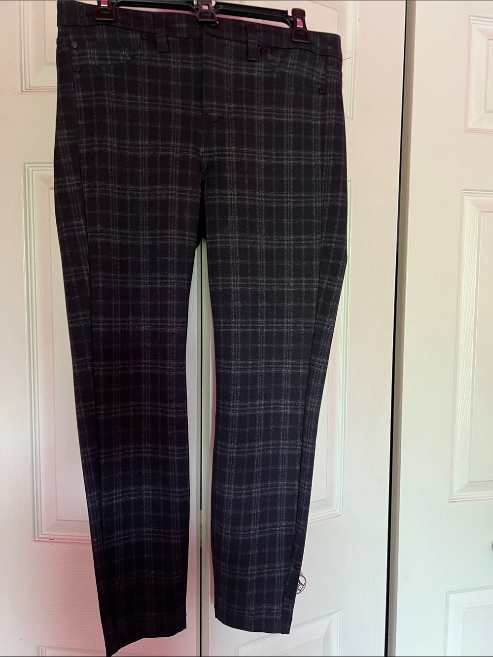 Liverpool Black Plaid Skinny Pants Size 8 Petite